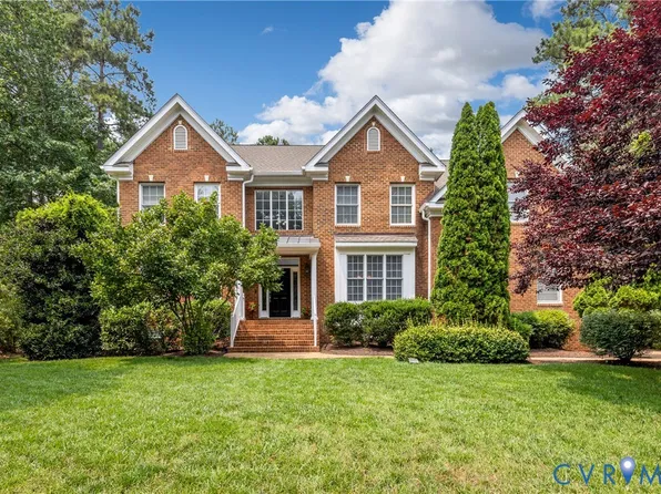 4706 Summer Lake Cir, Moseley, VA 23120