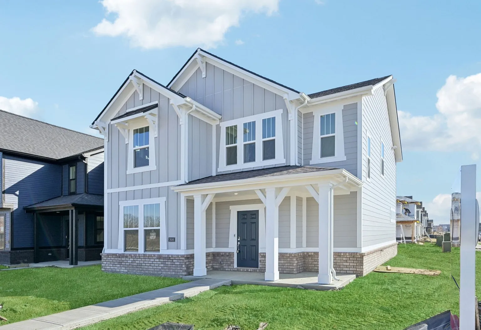 4 bed, 2.5 bath, 2207 sqft, $2,900 — Photo 1