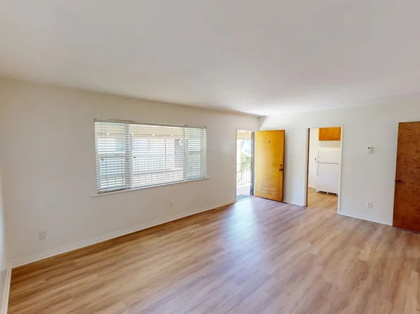 1030 Isabella Ave, Coronado, CA 92118