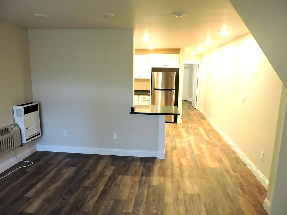 1 bed, 645 sqft, $1,715 — Photo 3
