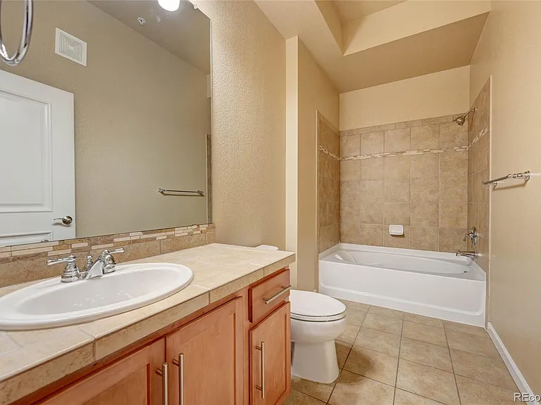 7820 Inverness Blvd #111 — Photo 23