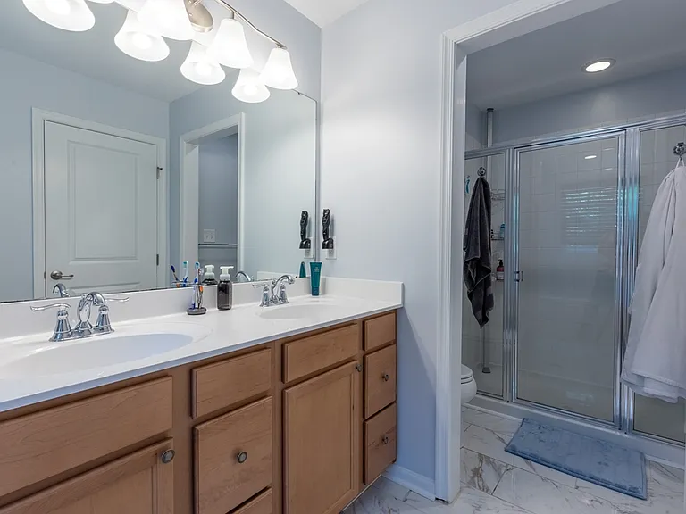 220 W General Grey Ct — Photo 28