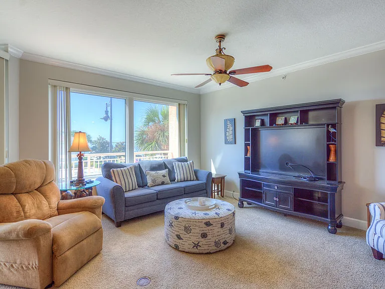 10099 Nelle Ave #205 — Photo 7