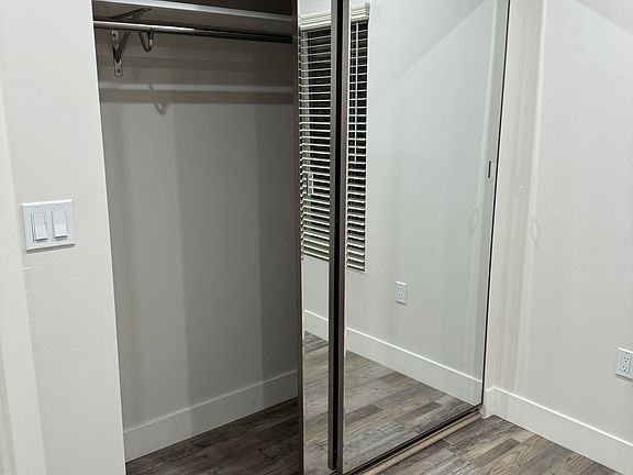 5th image of 10525 Jardine Ave #1/2