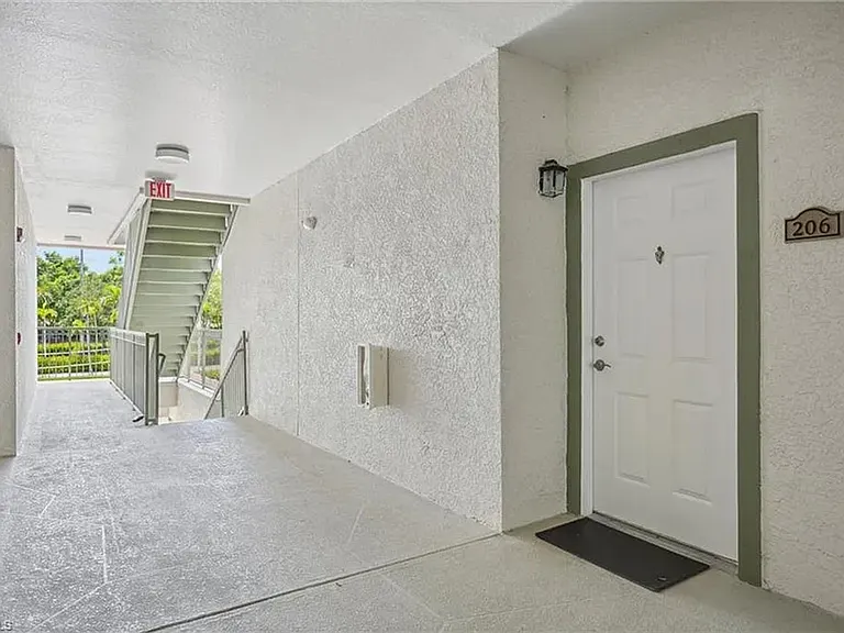23640 Walden Center Dr #206 — Photo 22