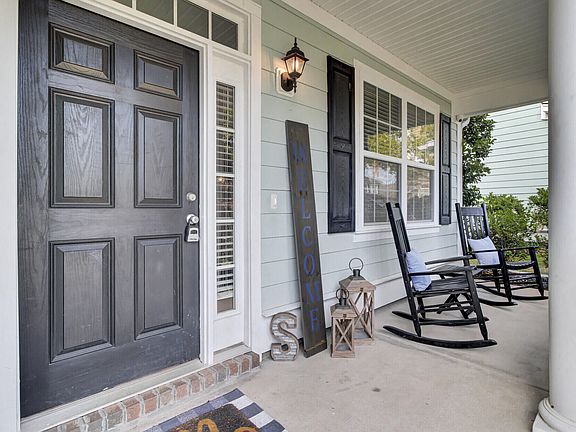 3rd image of 8574 Sentry Cir