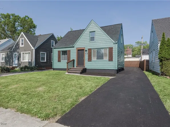 5413 Hollywood Ave, Maple Heights, OH 44137