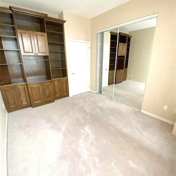 5 Emerald Ln #Penthouse 101 — Photo 13