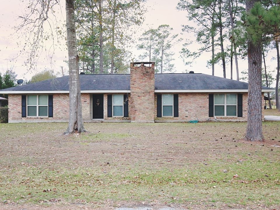 1st image of 106 Wisteria Dr