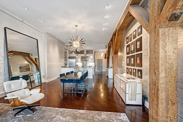 Sold by Compass | media 3