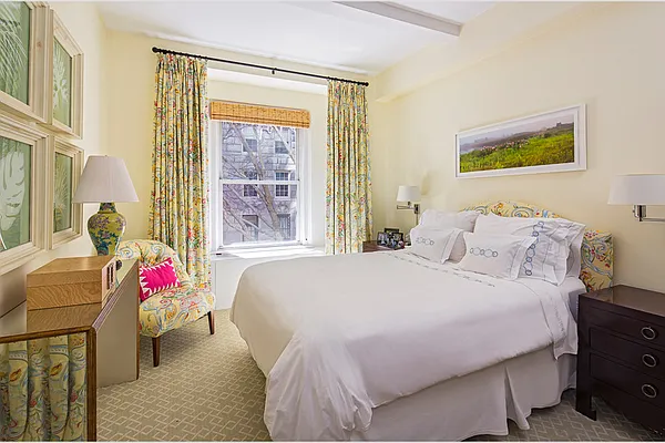 Sold by Stribling | media 13