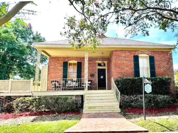 910 Washington St, Natchez, MS 39120