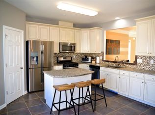 1800 Pinnacle Dr, Warrington, PA 18976