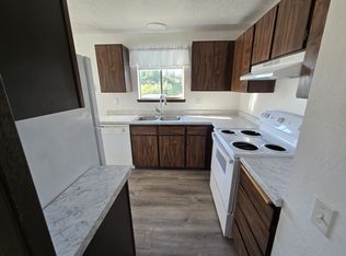 91 E Wheelwright St #4, Allyn, WA 98524