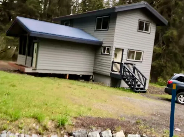 121 Bursiel Cir, Girdwood, AK 99587