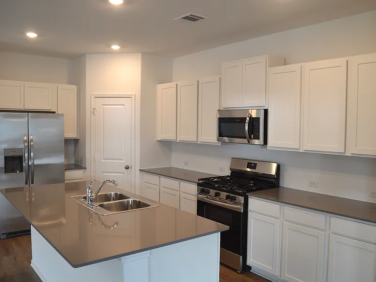 1505 Marley Way — Photo 9