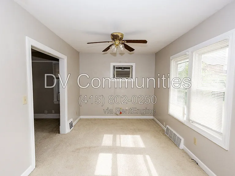 4488 W 149th St — Photo 3