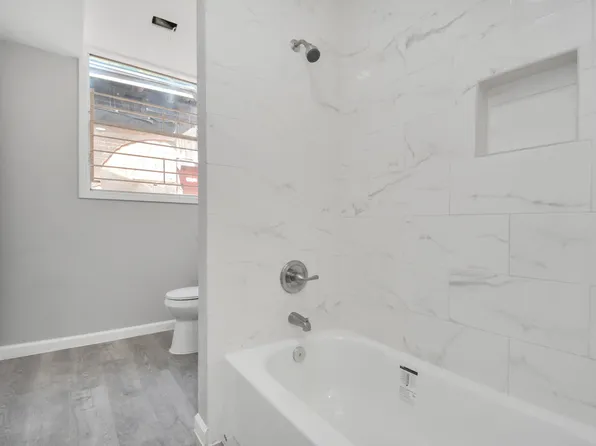 213 Super St, Houston, TX 77011