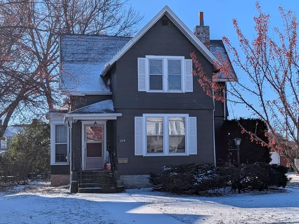 214 High St, Neenah, WI 54956