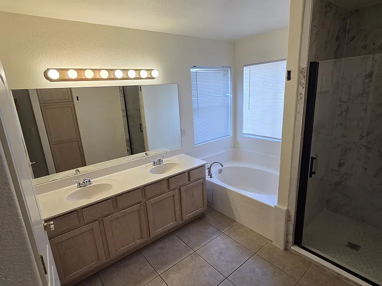 12680 N Owl Head Canyon Rd — Photo 4
