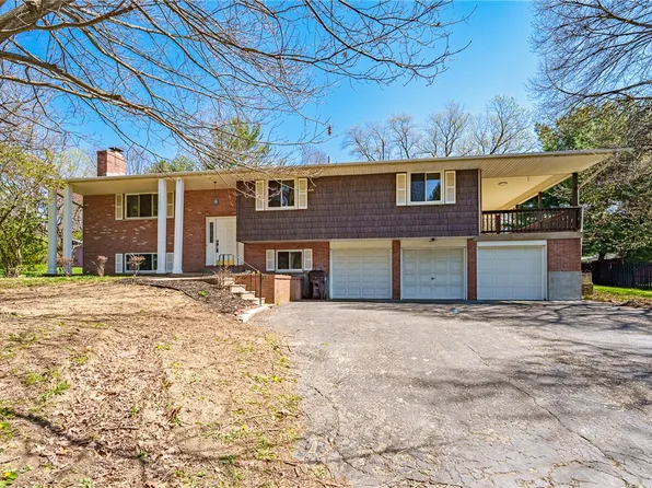 5640 Winshire Ter, Dayton, OH 45440