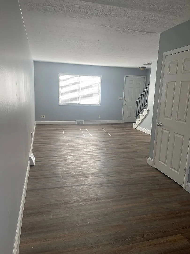 Bexvie Village Townhomes — Photo 3