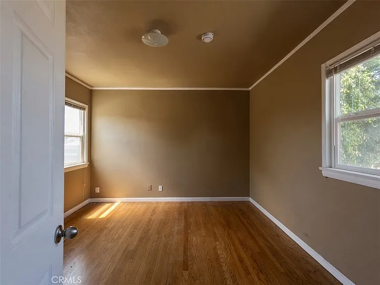 3907 Edgehill Dr — Photo 42