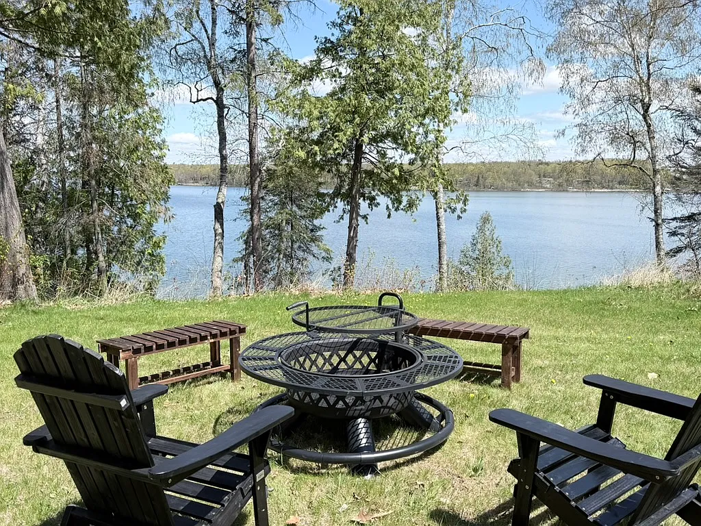 2 bed, 1266 sqft, $3,450 — Photo 3