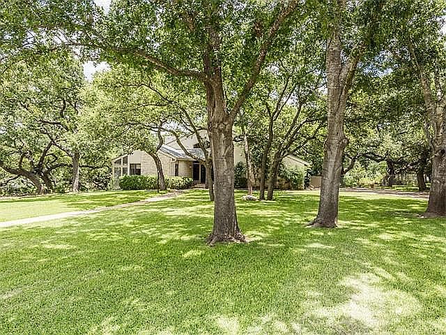 Front Yard View