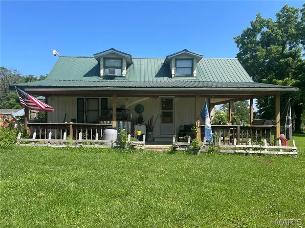 523 County Road 2590, Edgar Springs, MO 65462