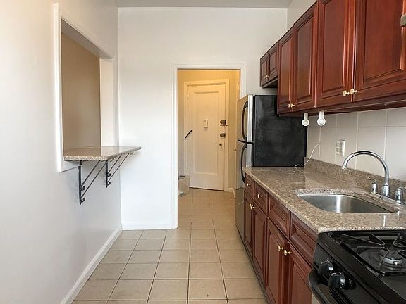 4th image of 3011 Astoria Blvd APT 34