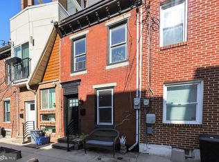 2141 E Albert St, Philadelphia, PA