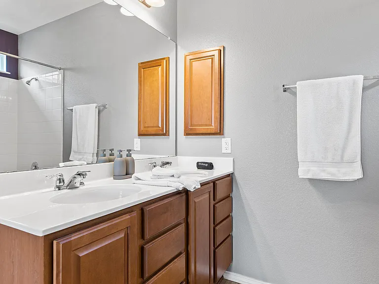 5817 Sardinia Dr — Photo 42