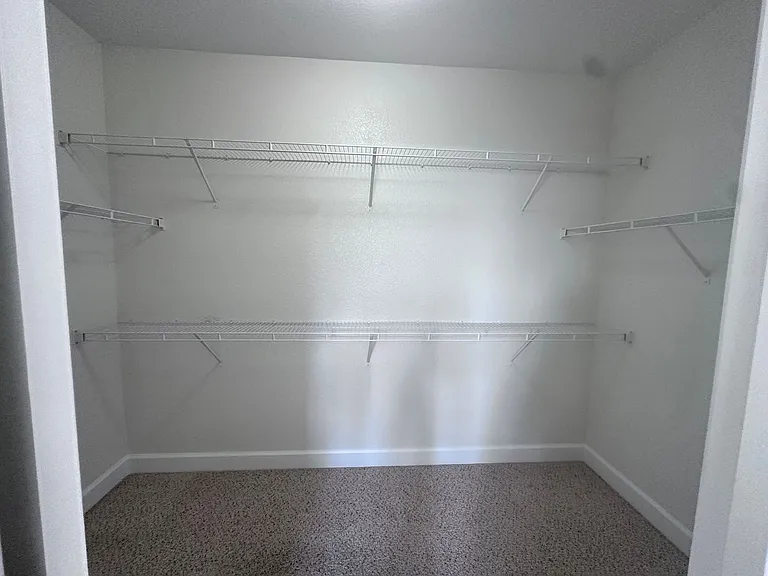 10735 Ridgebrook Dr — Photo 18