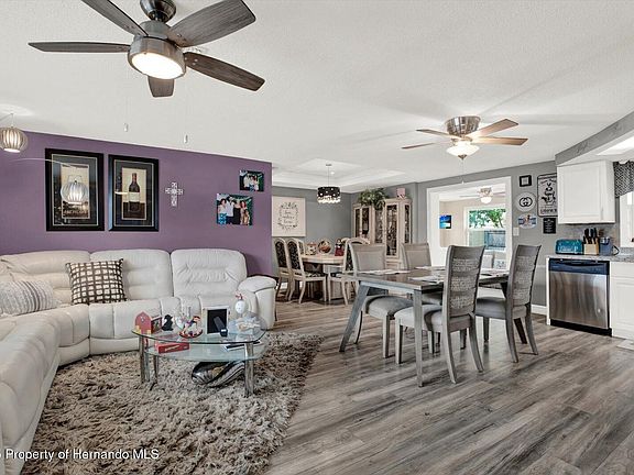 2nd image of 7415 Mayfield Dr