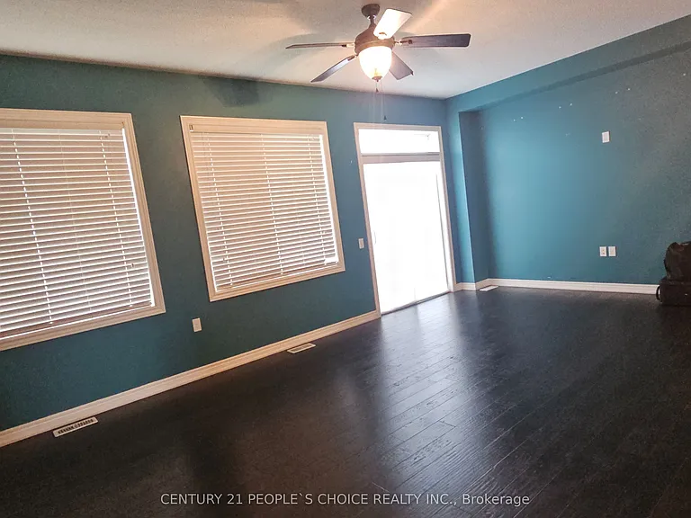 32 Meadowcreek Rd — Photo 6