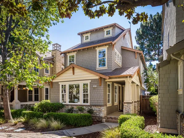 203 Pearl Ln, Menlo Park, CA 94025