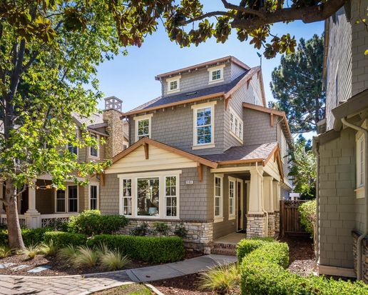 203 Pearl Ln, Menlo Park, CA 94025