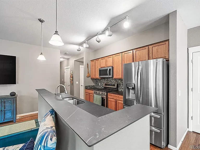 1641 Ames Ct — Photo 5