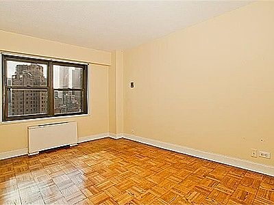 1st image of 20 W 64th St #5d