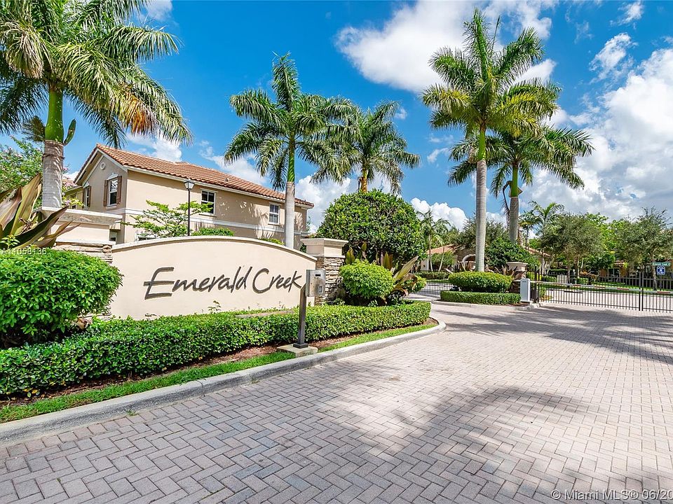 1st image of 12452 Emerald Creek Ct #12452