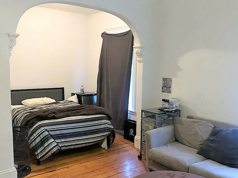 37 Gardner St #2 — Photo 6