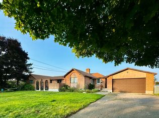 4 Hop River Rd, Columbia, CT 06237