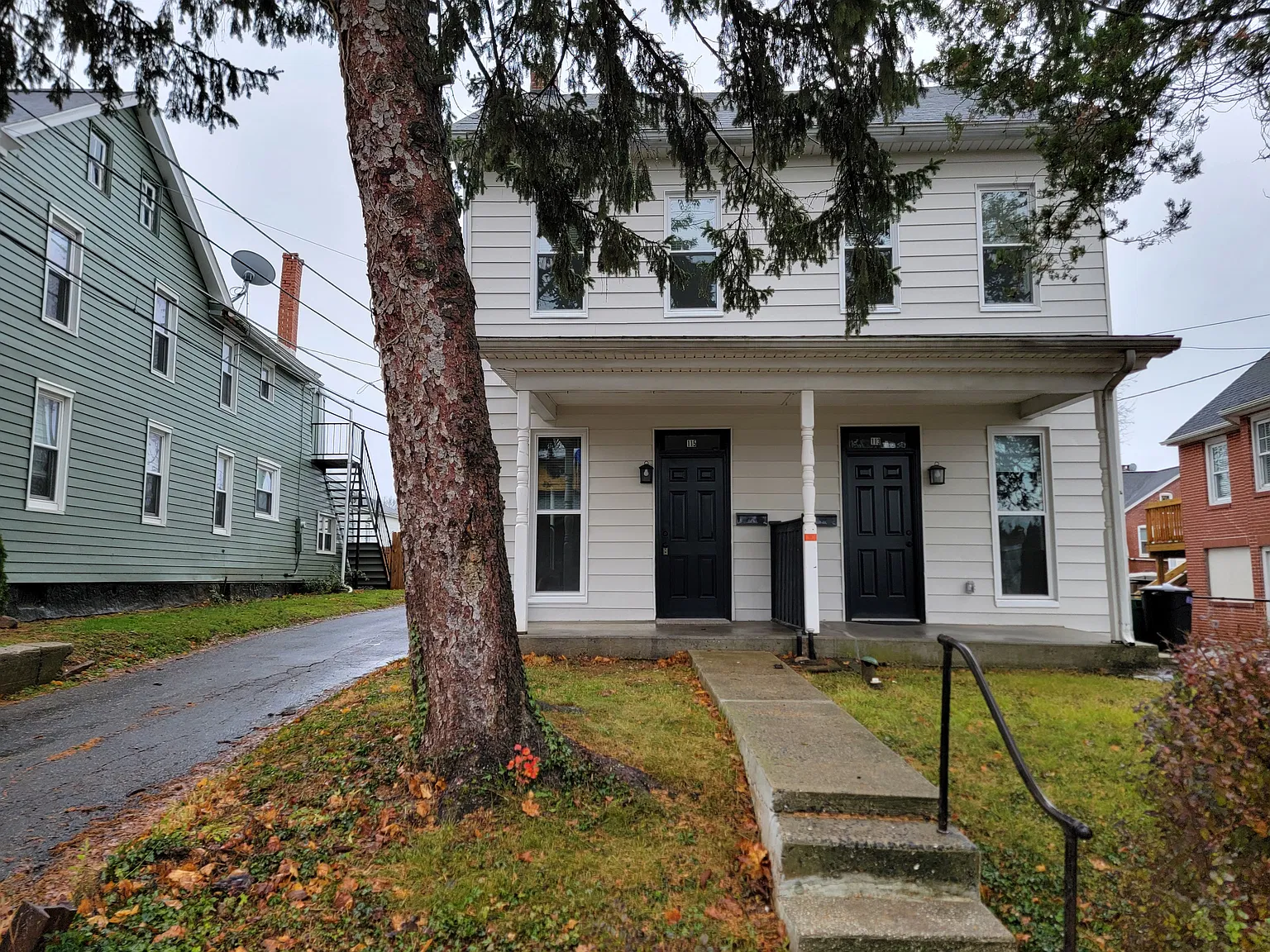 2 bed, 1120 sqft, $1,450 — Photo 1