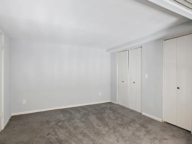 321 Abercorn St #103 — Photo 21