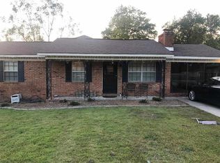 604 S Cave St, Tuscumbia, AL 35674