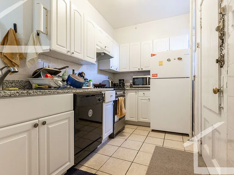 312 Saint Paul St #5 — Photo 3