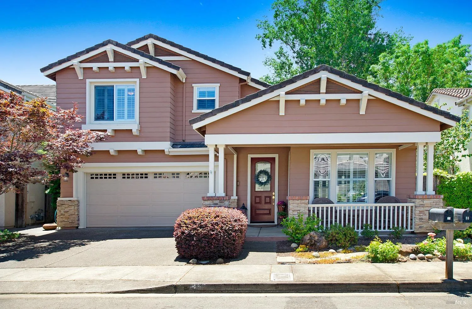 31 Summerbrooke Circle photo 1