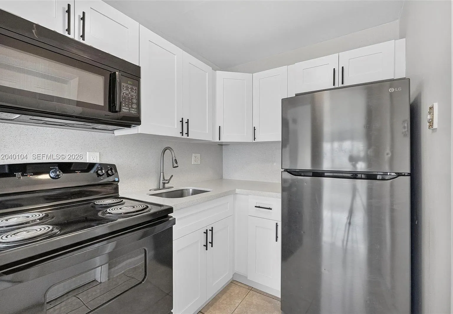 Park Place At Pompano — Photo 1