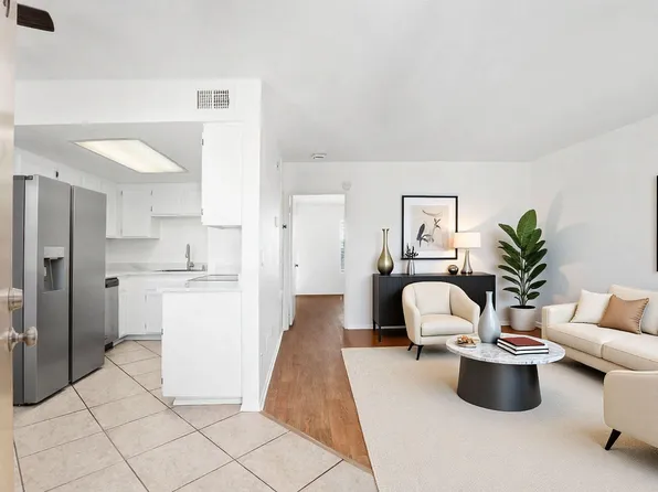 4240 Menlo Ave Unit 19, San Diego, CA 92115